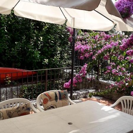 Holiday House Camillina Salò Dış mekan fotoğraf