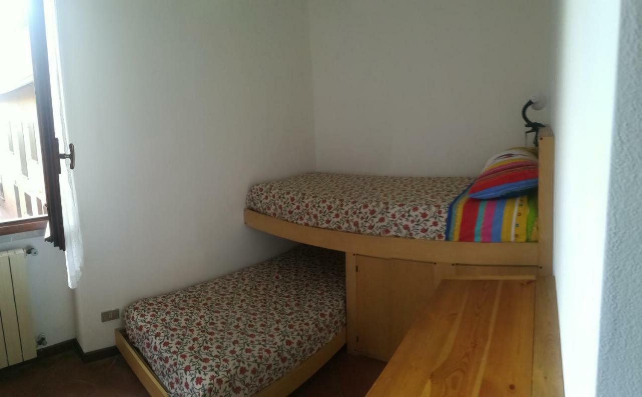 Holiday House Camillina Salò Dış mekan fotoğraf